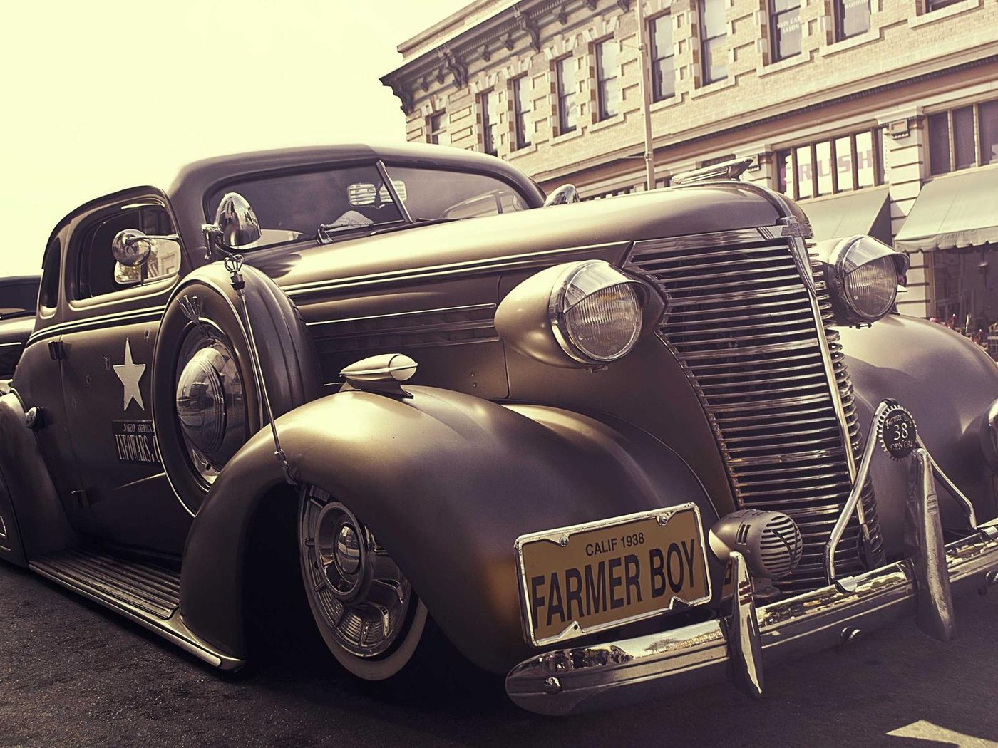 The same car on the street it was photographed in
